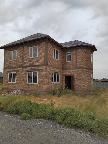 продажа домов в чуйской области: 200 м², 6 комнат, Требуется ремонт