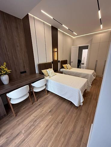 Продажа квартир: 3 комнаты, 120 м² — 9