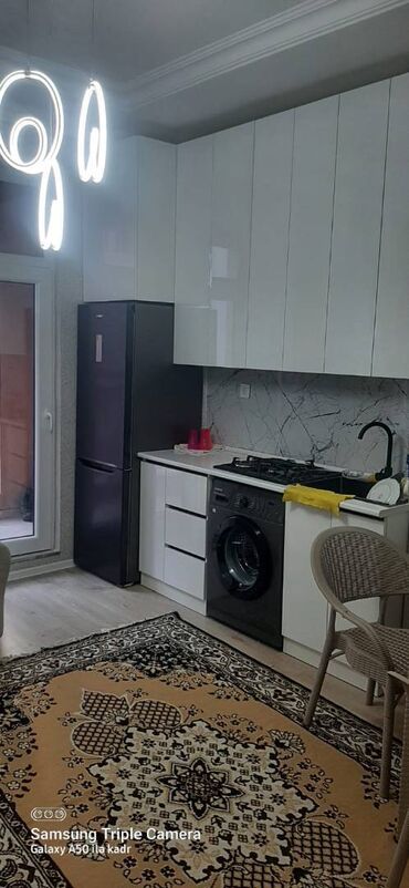 Uzunmüddətli kirayə mənzillər: Salam.Sumqayit Bağça şəhərdə ev kiraye verirem.50kv.2 otaq+eyvan.yeni — 1