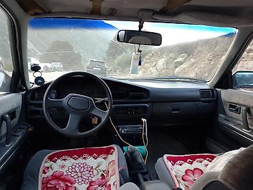 mini coper: Mazda 626: 1990 г., 2.2 л, Механика, Бензин, Седан — 3