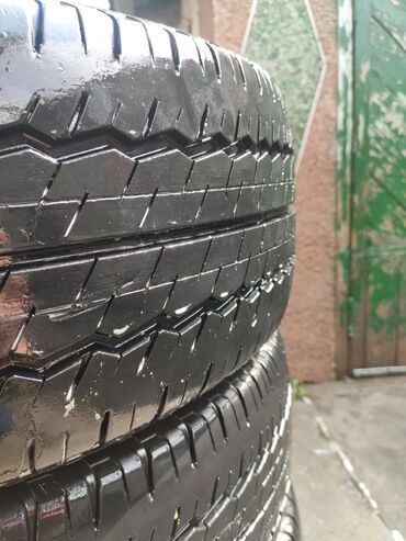 Шины: Шины 235 / 60 / R 17, Всесезонная, Комплект, Легкий коммерческий транспорт (C/LT), Япония, Dunlop — 4