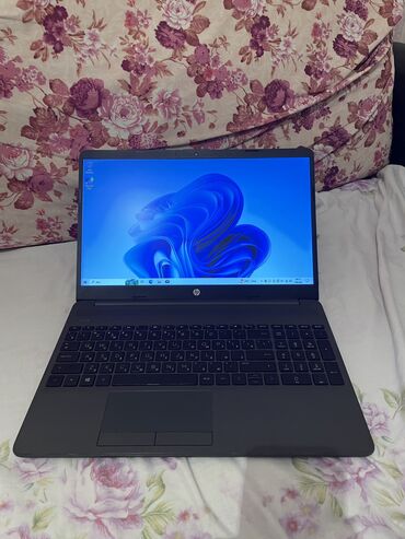 Digər noutbuklar və netbuklar: İşlənmiş HP Pavilion, 15 ", AMD E, 256 GB, Ünvandan götürmə