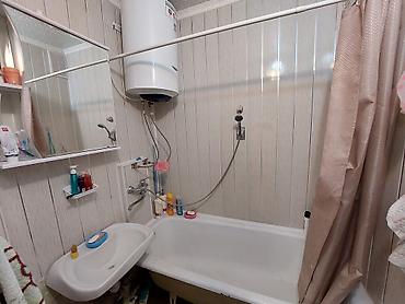 Долгосрочная аренда квартир: Продаётся 3-х комнатная квартира 105 серии.60.5м.в кв.Р-он Пишпек .Не — 7
