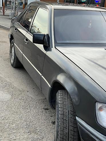 Mercedes-Benz: Mercedes-Benz W124: 1990 г., 2.3 л, Механика, Бензин, Седан — 4