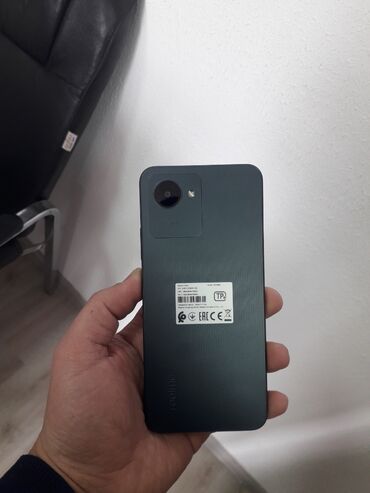 3 simli telefon: Realme C30s, 32 GB