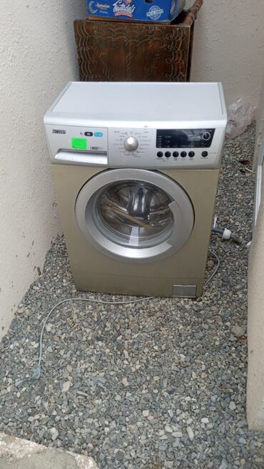 стиральные машины в баку: Gun1Zanussi 6kq tam.islek evden satis qiymet 200 azn balaxani 0203