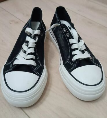 Босоножки, сандалии, шлепанцы: Басаножки — 29