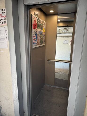 Köhnə tikili: Bakı, 2 otaqlı, Köhnə tikili, m. Xalqlar Dostluğu, 70 kv. m -da lalafo.az — 10 Köhnə tikili: Bakı, 2 otaqlı, Köhnə tikili, m. Xalqlar Dostluğu, 70 kv. m — 10