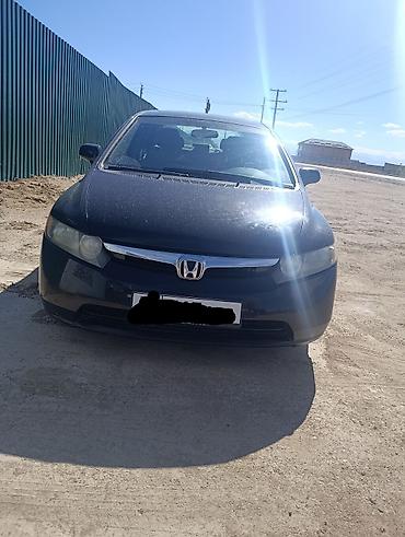 Honda Civic: 2007 г., 1.8 л, Автомат, Бензин, Седан