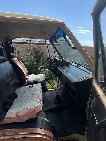 Volkswagen Transporter: 1984 г., Бус — 9