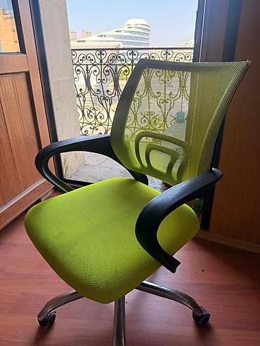 Ofis mebeli: İşlənmiş, Təkərli, Qolları tənzimlənmir, Parça — 1