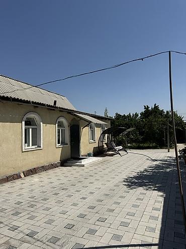 дома с бизнесом: Продаётся жилой дом с ограждённым участком и выездом на — 3