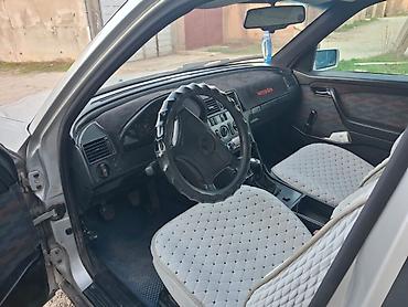 mersedes e class: Mercedes-Benz C-Class: 1995 г., 1.8 л, Механика, Бензин, Седан — 5