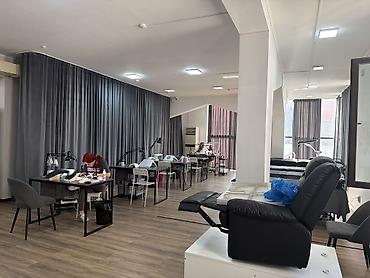 Другое оборудование для салонов красоты: ✨ СДАЁТСЯ МЕСТО ДЛЯ ТОП-МАСТЕРА ✨ Хватит работать дома, терять — 1