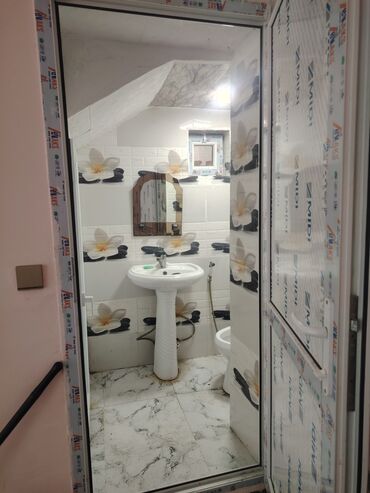 Kommersiya daşınmaz əmlakının satışı: Çıxarışlı(kupçalı) 2 mərtəbəli Qeyri yaşayış sahəsi. Ofis, market -da lalafo.az — 5 Kommersiya daşınmaz əmlakının satışı: Çıxarışlı(kupçalı) 2 mərtəbəli Qeyri yaşayış sahəsi. Ofis, market — 5