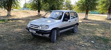 kirgiz auto: ВАЗ (ЛАДА) 4x4 Нива: 2004 г., 1.7 л, Механика, Бензин — 1