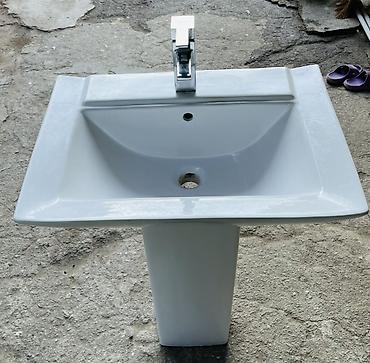 Çanaqlar, tülpanlar: Pedestal tipli hamam çanağı (rakovina) - Material: keramik, parlaq ağ — 4