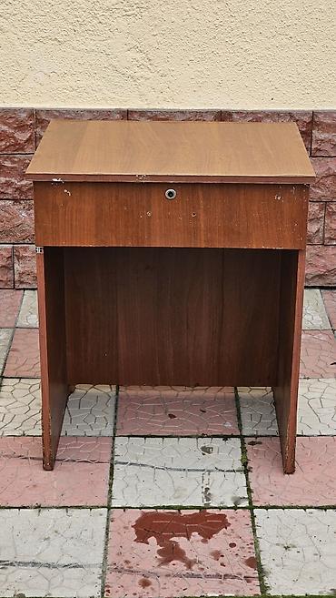 Салонные кресла: Парикмахерское оборудование комплектом: 1) Кресло парикмахерское - — 2