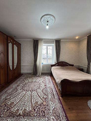 Продажа коттеджей и домов: ✨Продаётся дом в с. Новопавловка (Бишкек)✨ 🏡Характеристики: • Участок — 7