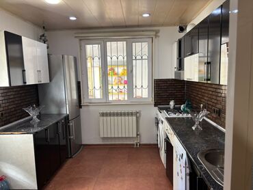 qubada a frame evler: Bakı, 4 otaqlı, Köhnə tikili, 100 kv. m