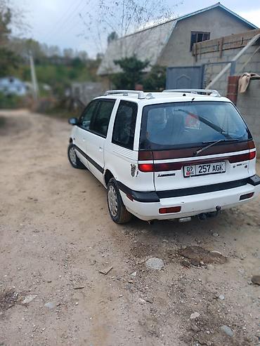 ford maverick авто: Mitsubishi Space Wagon: 1992 г., 2 л, Механика, Дизель, Универсал — 4