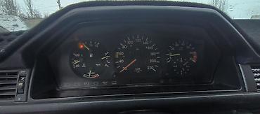 Mercedes-Benz: Mercedes-Benz W124: 1988 г., 2 л, Механика, Бензин, Седан — 10