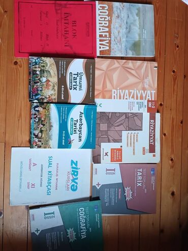 ищу репетитора по математике: 2ci qrup test kitablari satiram. Demek olarki hec islenmiyibler