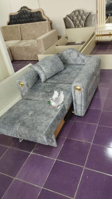 Masa və oturacaq dəstləri: Divan, Yeni
