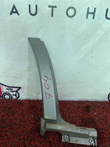 запчасти опель фронтера а: Накладка на крыло Subaru Forester SG5 EJ20 2002 (б/у) # КУЗОВНЫЕ