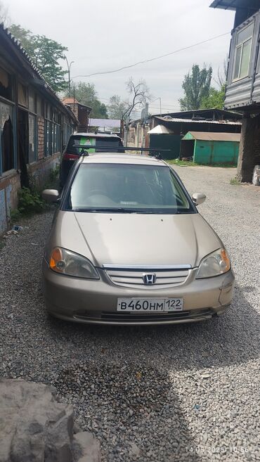 Honda: Honda Civic: 2001 г., 1.7 л, Вариатор, Бензин, Седан