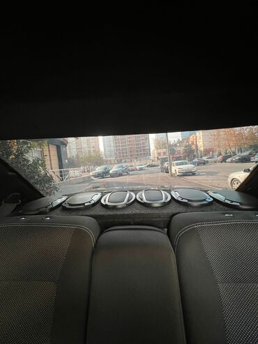 VAZ (LADA): VAZ (LADA) Priora: 1.6 l | 2018 il 170000 km Sedan — 8