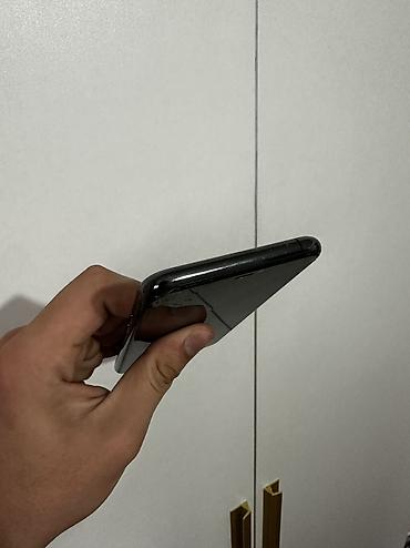 Apple iPhone: IPhone 11 Pro Max, 256 ГБ, 72 % at lalafo.kg — 8 Apple iPhone: IPhone 11 Pro Max, 256 ГБ, 72 % — 8