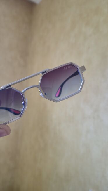 Eynəklər: Gün eynəyi, Cartier, Yeni