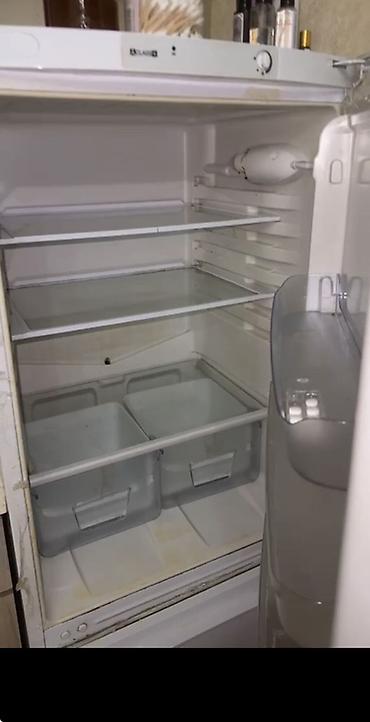 Техника для кухни: Indesit ikiqapılı soyuducu Qapi rezini deyismelidir.tam islekdir. Yeni — 2