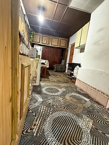 Продажа коттеджей и домов: 3 комнаты, 80 м², 4 соток, Бишкек, Мадина Собственник — 12