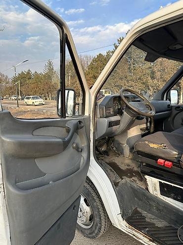 Легкий грузовой транспорт: Легкий грузовик, Mercedes-Benz, 3 т, Б/у — 13
