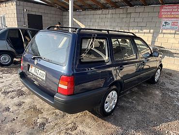 Volkswagen: Volkswagen Golf: 1993 г., 1.8 л, Механика, Бензин, Универсал — 6