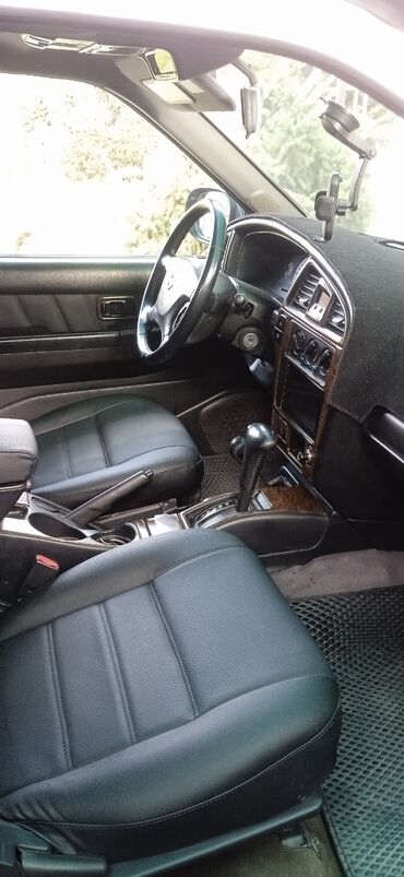 Nissan: Nissan Pathfinder: 2002 г., 3.5 л, Автомат, Бензиновая, Внедорожник — 7