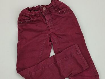 czarne jeansy z haftem: Spodnie jeansowe, 8 lat, 128, stan - Dobry