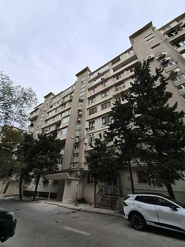 berdede ev satilir: Bakı, 8-ci mikrorayon, 4 otaqlı, Köhnə tikili, m. Azadlıq Prospekti, 115 kv. m — 3