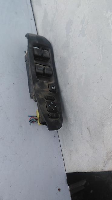 argb controller: Переднее правое Subaru, 2002 г., Б/у, Оригинал — 2