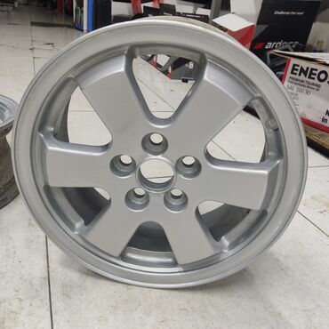 Disklər: İşlənmiş Disk Toyota R 15, 5 Boltlu