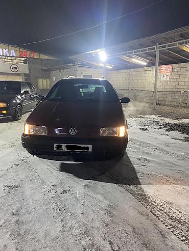 Volkswagen: Volkswagen Passat: 1991 г., 1.8 л, Механика, Бензин, Универсал at lalafo.kg — 2 Volkswagen: Volkswagen Passat: 1991 г., 1.8 л, Механика, Бензин, Универсал — 2