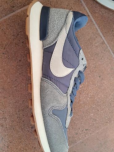 on cloud: Мужские кроссовки, 37, Nike, Б/у, Самовывоз — 1