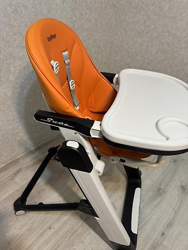 Столы для кормления: Peg Perego Siesta uşaq yemək stulu - Rəng: narıncı oturacaq, ağ-qara — 6