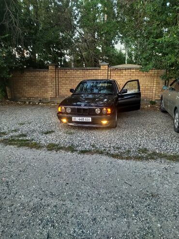 расрочка авто: BMW 5 series: 1990 г., 2.5 л, Механика, Бензин, Седан