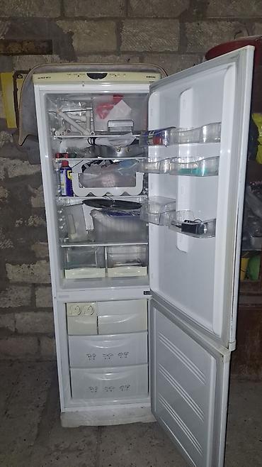 tecli: Yeni 2 qapılı Samsung Soyuducu Satılır, rəng - Ağ — 3
