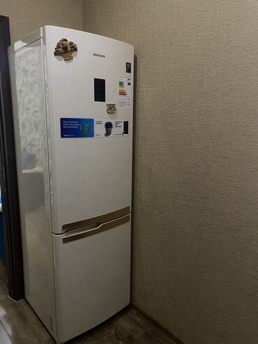 soyuduc: Б/у 2 двери Samsung Холодильник Продажа, цвет - Белый, С диспенсером