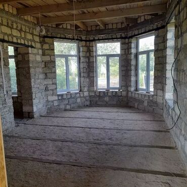 Həyət evləri və villaların satışı: 3 otaqlı, 130 kv. m, Kredit yoxdur, Təmirsiz — 5