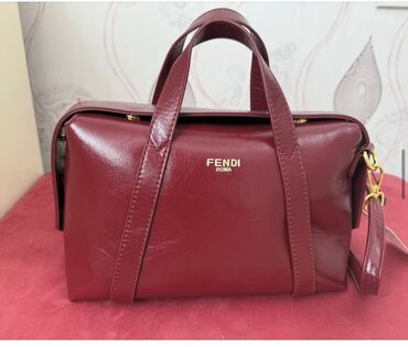 женские сумки мешок: Əl çantası, Fendi, Yeni